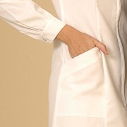 Anade-batas-medicas-mujer-entallada-cremallera-manga-larga-426C-48000-pid1222-3
